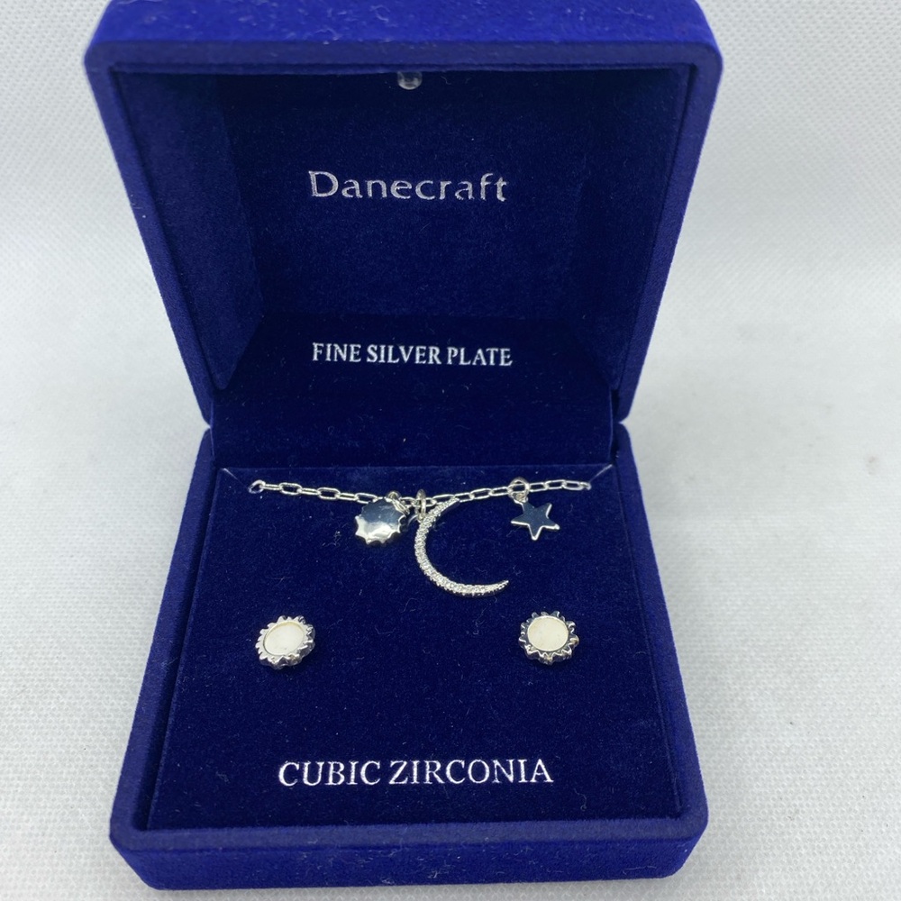 Danecraft Silver Plate Moon and Star Jewelry Set